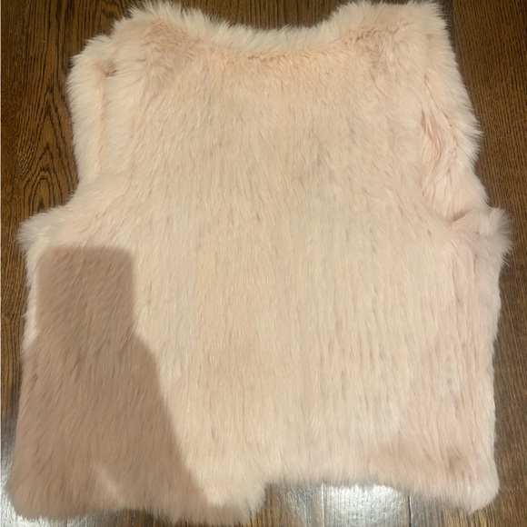 Fur light pink vest - Picture 2 of 3
